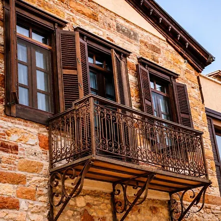 מלון Nill's Stone House Çeşme